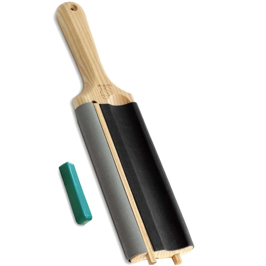 Curved leather sharpening strop | BeaverCraft